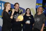 Amsterdam 7 december 2016
Sky radio Christmas tree event met oa Daphne en Emma Deckers Ronald de Boer Gers Pardoel Wilfred Genee Renate Verbaan en Bracha v Doesburgh. Fred v Leer en Manon Meijers zijn de jury. Marlayne Sahupala presenteert het geheel in het college hotel.