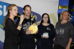Amsterdam 7 december 2016
Sky radio Christmas tree event met oa Daphne en Emma Deckers Ronald de Boer Gers Pardoel Wilfred Genee Renate Verbaan en Bracha v Doesburgh. Fred v Leer en Manon Meijers zijn de jury. Marlayne Sahupala presenteert het geheel in het college hotel.