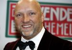 Amsterdam 14 november 2016
Premiere de zevende hemel in theater Carre. Ruben v d Meer met zijn vrouw