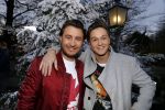 Kaatsheuvel 16 november 2016
Opnames videoclip Toppers met Rene Froger Gerard Joling Jeroen v d Boom Maxim Froger Danny Froger Lee Towers Andre Hazes jr O Gene en Maan. Opnames vonden plaats in de efteling.