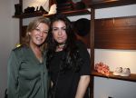 Amsterdam 17 december 2016 
Opening winkel Nynke Wynia door vriendin Micky Hoogendijk