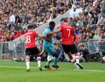 Eindhoven, 18 September 2016 PSV-Feyenoord, eindstand 0-1 Kompetitie Seizoen 2016/2017
Terence Kongolo en Gaston Pereiro