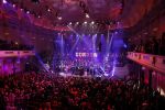 Amsterdam 28 november 2016
25 jaar Gordon artiest in het concertgebouw.
Gordon zingt met Wesley Klein en Thomas Berge