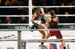 Oberhausen 10 december 2016
Rico Verhoeven wint zijn gevecht met Badr Hari tijdens de GLORY COLLISION in Oberhausen. Tiffany van Soest wint bij de dames