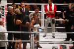 Oberhausen 10 december 2016
Rico Verhoeven wint zijn gevecht met Badr Hari tijdens de GLORY COLLISION in Oberhausen. Tiffany van Soest wint bij de dames