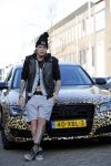 Amnsterdam 24 november 2016
Tony Peroni  jr met zijn audi die gestickerd is met tijgerprint . Tony was bij Buddha to Buddha