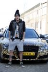Amnsterdam 24 november 2016
Tony Peroni  jr met zijn audi die gestickerd is met tijgerprint . Tony was bij Buddha to Buddha