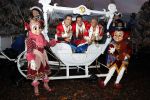 Kaatsheuvel 16 november 2016
Opnames videoclip Toppers met Rene Froger Gerard Joling Jeroen v d Boom Maxim Froger Danny Froger Lee Towers Andre Hazes jr O Gene en Maan. Opnames vonden plaats in de efteling.