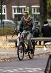 Amsterdam 30 november 2016 
Ursul de Geer op de fiets in Amsterdam
