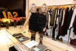 Amsterdam 15 december 2016 
Presentatie sieradenlijn Vedder en Vedder ( Anne en Esther) bij Velvet op de cornelis schuytstraat