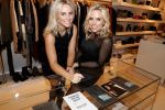 Amsterdam 15 december 2016 
Presentatie sieradenlijn Vedder en Vedder ( Anne en Esther) bij Velvet op de cornelis schuytstraat