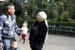Kaatsheuvel 19 november 2017
Barbie ( Samantha de Jong) in de efteling met haar kinderen en viend Rolf Tangel met zoontje