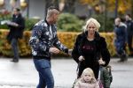 Kaatsheuvel 19 november 2017
Barbie ( Samantha de Jong) in de efteling met haar kinderen en viend Rolf Tangel met zoontje
