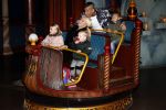 Kaatsheuvel 19 november 2017
Barbie ( Samantha de Jong) in de efteling met haar kinderen en viend Rolf Tangel met zoontje