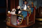 Kaatsheuvel 19 november 2017
Barbie ( Samantha de Jong) in de efteling met haar kinderen en viend Rolf Tangel met zoontje