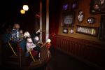 Kaatsheuvel 19 november 2017
Barbie ( Samantha de Jong) in de efteling met haar kinderen en viend Rolf Tangel met zoontje