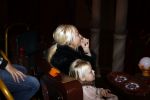 Kaatsheuvel 19 november 2017
Barbie ( Samantha de Jong) in de efteling met haar kinderen en viend Rolf Tangel met zoontje