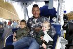 Kaatsheuvel 19 november 2017
Barbie ( Samantha de Jong) in de efteling met haar kinderen en viend Rolf Tangel met zoontje