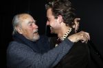 Utrecht 12 december 2017
Premiere Hendrik Groen in schouwburg Utrecht.
De cast bestaat uit Beau Schneider, Mike Weerts, Plien van Bennekom/Cynthia Abma, Myrthe Burger, Rufus Hegeman, Britte Lagcher. Eric Schneider met zoon Beau