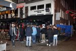 Amsterdam 16 november 2017 
Drukte bij een bitcoin apparaat