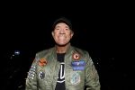 Den Bosch 24 november 2017
Uitreiking cd Michael v d Plas en Bianca. Dj Jean reikt hem uit.