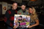 Den Bosch 24 november 2017
Uitreiking cd Michael v d Plas en Bianca. Dj Jean reikt hem uit.