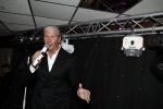 Den Bosch 24 november 2017
Uitreiking cd Michael v d Plas en Bianca. Dj Jean reikt hem uit. Dries Roelvink met super fan en vriend Gunther