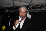 Den Bosch 24 november 2017
Uitreiking cd Michael v d Plas en Bianca. Dj Jean reikt hem uit. Dries Roelvink met super fan en vriend Gunther