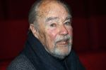 Utrecht 12 december 2017
Premiere Hendrik Groen in schouwburg Utrecht.
De cast bestaat uit Beau Schneider, Mike Weerts, Plien van Bennekom/Cynthia Abma, Myrthe Burger, Rufus Hegeman, Britte Lagcher.
Eric Schneider