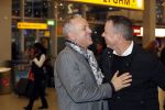 Schiphol 19 november 2017
Gordon vertrekt vanaf schiphol naar Kaapstad om daar te trouwen voor zijn tv progamma 
