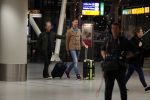 Schiphol 19 november 2017
Gordon vertrekt vanaf schiphol naar Kaapstad om daar te trouwen voor zijn tv progamma 