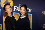 Amsterdam 3 december 2017
Premiere Familie Slim in Tuschinski.
Brutale Meisjes Jennifer de Jong en Tatum dagelet