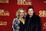 Amsterdam 27 november 2017
Premiere gek van geluk in Tuschinski.  Lone van Roosendaal met een vriendin