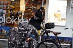 Amsterdam 14 november 2017 
Mari v d Ven op de fiets in amsterdam zuid