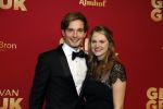 Amsterdam 27 november 2017
Premiere gek van geluk in Tuschinski. Marie Mae van Zuilen en partner
