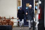 Maarssen 9 december 2017
Berend Boudewijn haalt zijn partrnber Martine Bijl op bij schoonheidssalon.