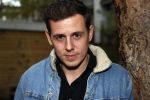 Amsterdam 21 november 2017
De perspresentatie van het toneelstuk Hendrik Groen in Amsterdam met als cast Rufus Hegeman, Cynthia Abma, Mike Weerts, Myrthe Burger, Beau Schneider, Britte Lagcher en Plien van Bennekom
