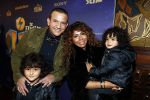 Amsterdam 3 december 2017
Premiere Familie Slim in Tuschinski.
Najib Amhali met zijn vrouw Niama en hun kinderen