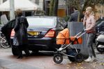 Amsterdam 21 november 2017 
Neelie Kroes en Sylvia Toth na een lunch in Amsterdam zuid.