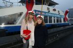 Amsterdam 1 december 2017
Wereld aidsdag met Nicolette Kluijver en Angela Groothuizen.
Ze varen met de pond achter Centraal Station naar de overkant van het IJ