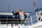 Amsterdam 1 december 2017
Wereld aidsdag met Nicolette Kluijver en Angela Groothuizen.
Ze varen met de pond achter Centraal Station naar de overkant van het IJ