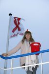 Amsterdam 1 december 2017
Wereld aidsdag met Nicolette Kluijver en Angela Groothuizen.
Ze varen met de pond achter Centraal Station naar de overkant van het IJ