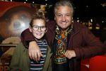 Amsterdam 6 december 2017
Premiere Paddington in Pathe Arena. Rene Froger met kleindochter Charlie