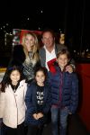 Amsterdam 6 december 2017
Premiere Paddington in Pathe Arena. Robert leroy met zijn nieuwe vriendin Jamie de Boer en 2 kinderen