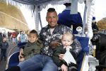 Kaatsheuvel 19 november 2017
Barbie ( Samantha de Jong) in de efteling met haar kinderen en viend Rolf Tangel met zoontje