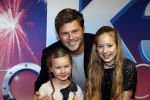 Amsterdam 10 december 2017
Premiere K3 in Tuschinski. Tim Douwsma met nichtjes