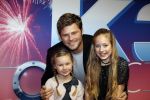 Amsterdam 10 december 2017
Premiere K3 in Tuschinski. Tim Douwsma met nichtjes