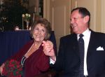 Amsterdam, 21 december 1999
Rita Reijs 75 jaar

Tom Westermeijer Sr. met Rita Reijs

PETER SMULDERS BV