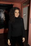 Amsterdam 14 november 2017
Presentatie Linda Man met Linda de Mol en Johnny de Mol in de bijlmerbajes. fajah Lourens met zoon