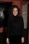 Amsterdam 14 november 2017
Presentatie Linda Man met Linda de Mol en Johnny de Mol in de bijlmerbajes. fajah Lourens met zoon